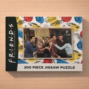 FRIENDS Colorful Jigsaw Puzzle